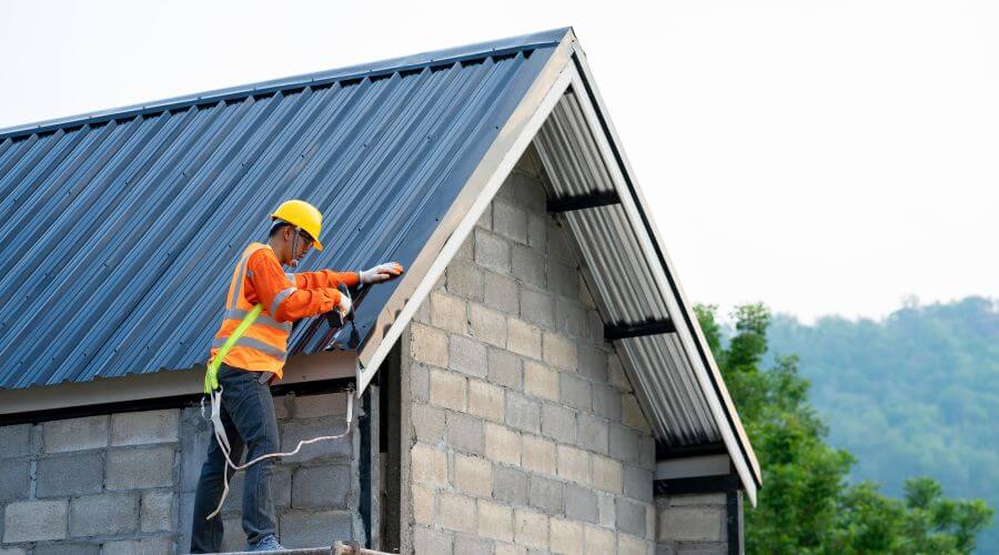 Expert top industrial roofings services in Barnard, MO